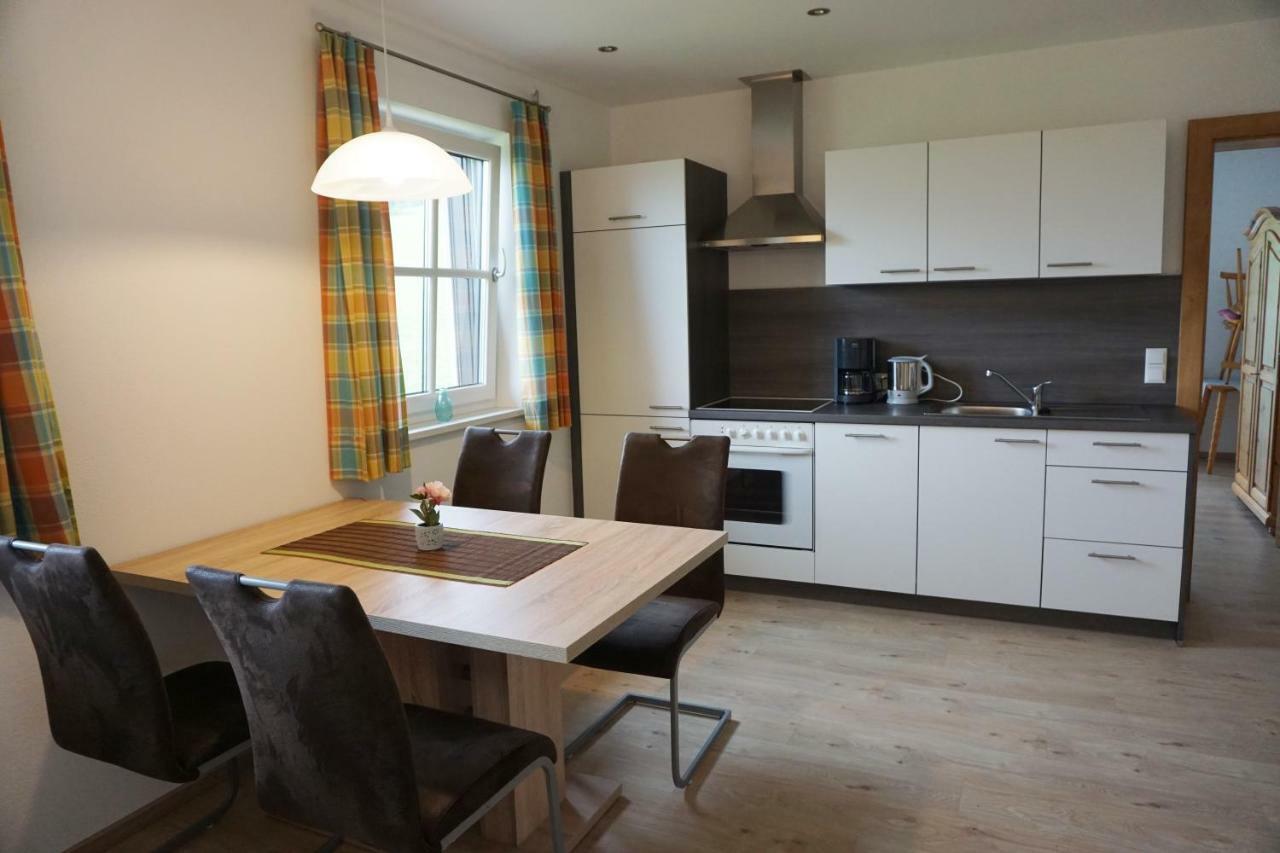 Ferienwohnung Hausleitner Zell am Moos Εξωτερικό φωτογραφία